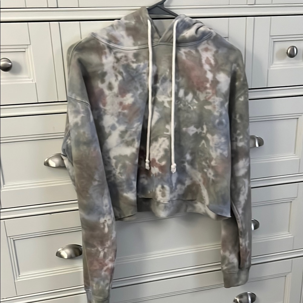 Tie-Dye Cropped Hoodie